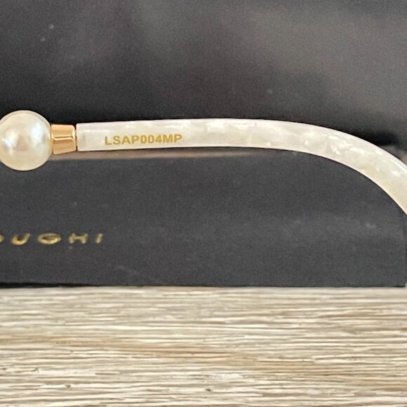 New Lele Sadoughi Sunglasses Sweetheart Heart Mother of Pearl with Pouch - Picture 10 of 10